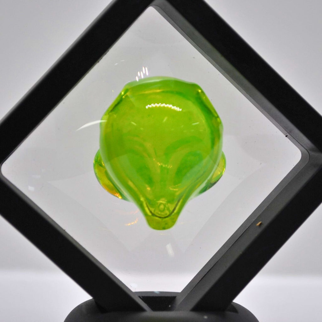 Cmore Glass Alien pendant - the 631 Gallery 